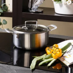 Casseruola 22 cm con coperchio a 3 strati Tri - ply