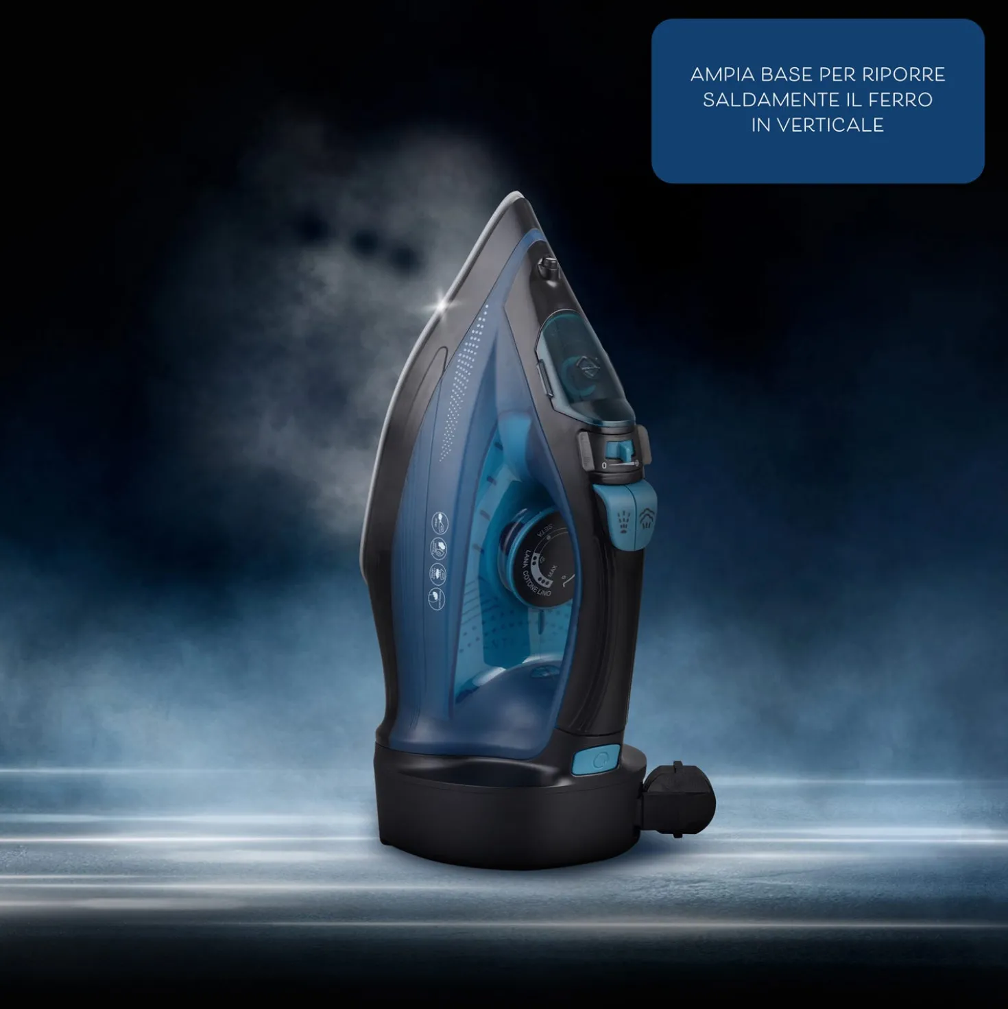 Ferro da stiro con filo retrattile 2200 W