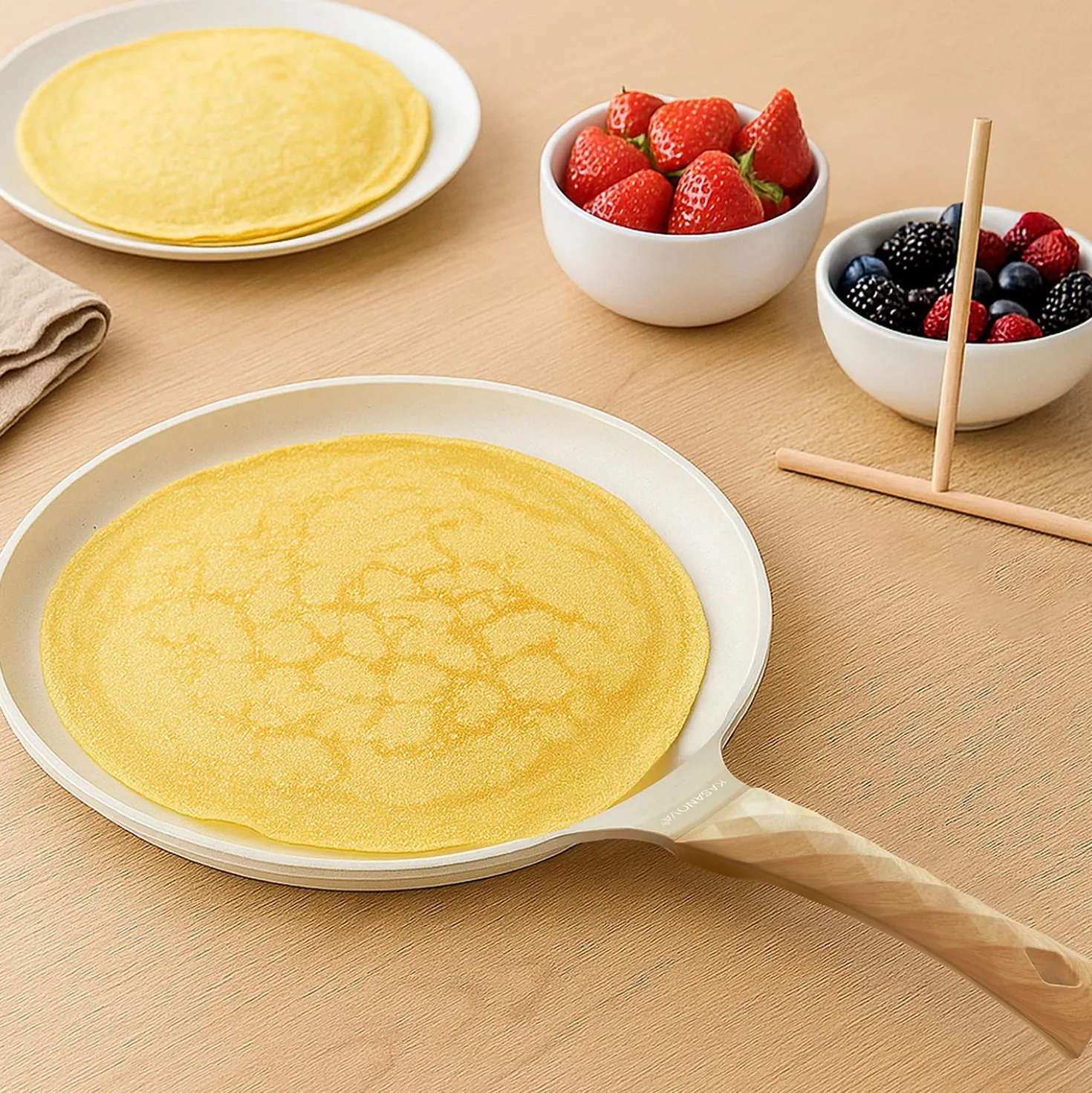 Padella crepes 28 cm con spatola Crepes Magie crema