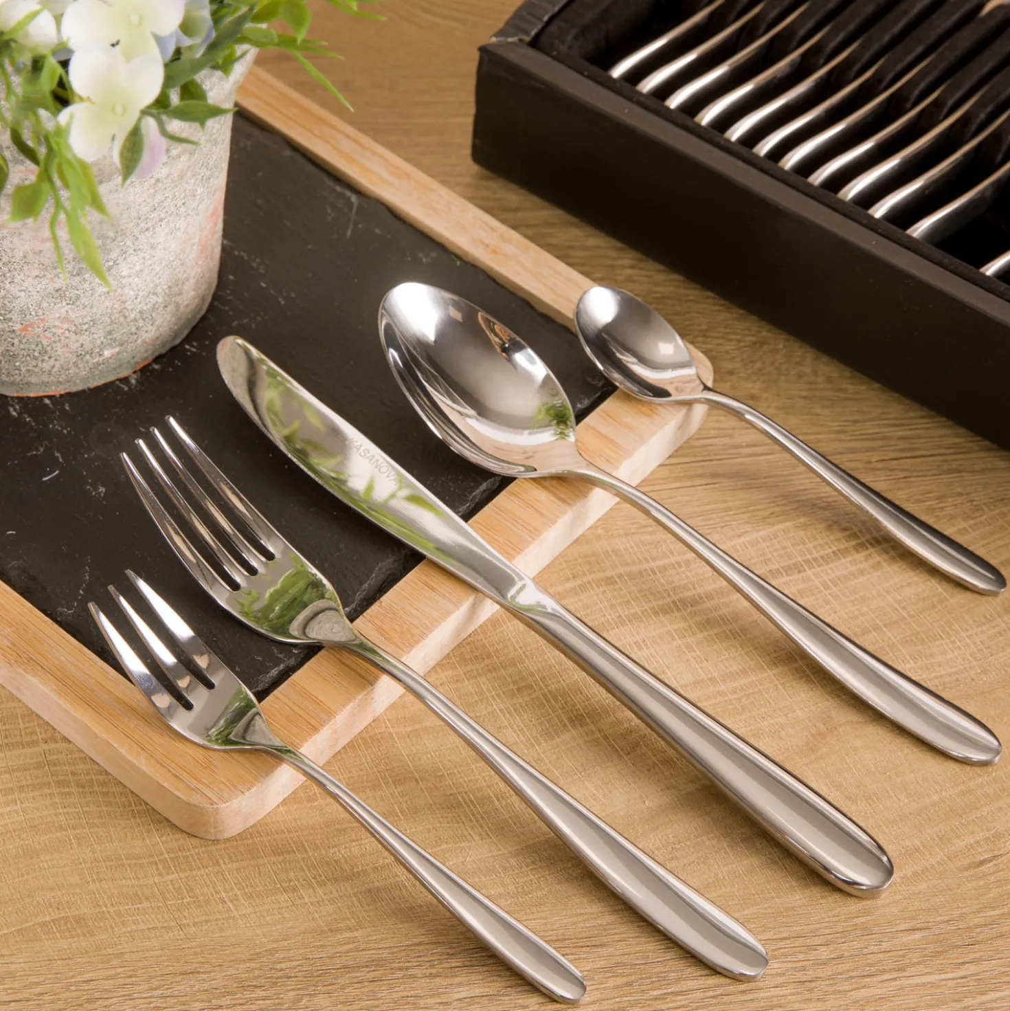 Set 60 posate in acciaio inox 18/0